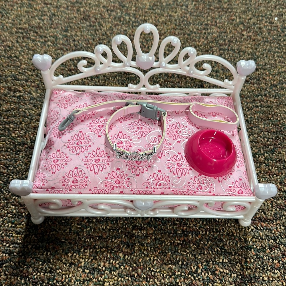 American girl dog bed and accessories